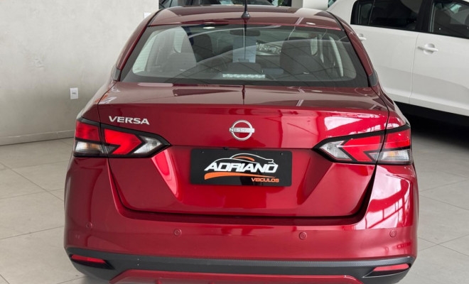 VERSA Advance 1.6 Aut. 2024 - Só 30 Mil Km, com Garantia de Fábrica!-0