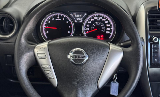 VERSA SV 1.6 Mec. 2019 - Só 60 Mil Km, Completo e Econômico!-4