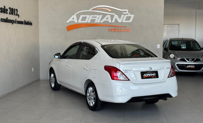 VERSA SV 1.6 Mec. 2019 - Só 60 Mil Km, Completo e Econômico!-18