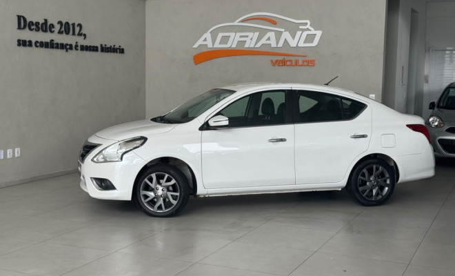 VERSA UNIQUE 1.6 2016 - Câmbio Manual, Completo e Econômico!-14