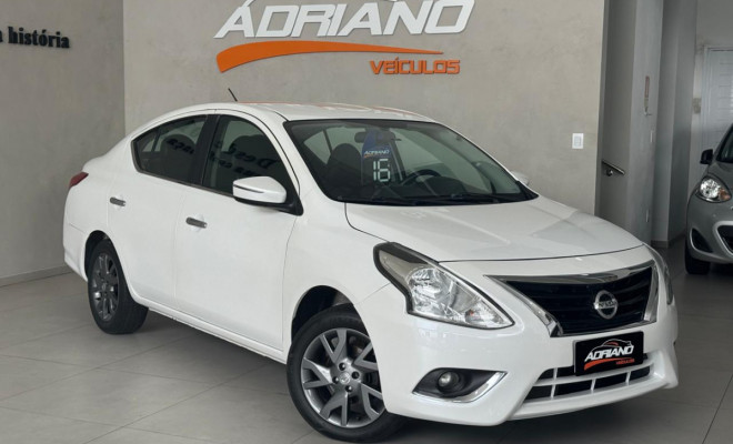 VERSA UNIQUE 1.6 2016 - Câmbio Manual, Completo e Econômico!-13