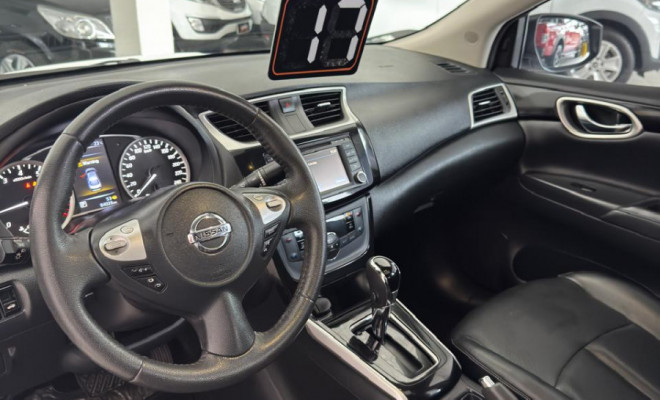 SENTRA SL 2.0 Aut. 2017 - Só 84 Mil Km, Com Teto Solar e Completíssimo!-10