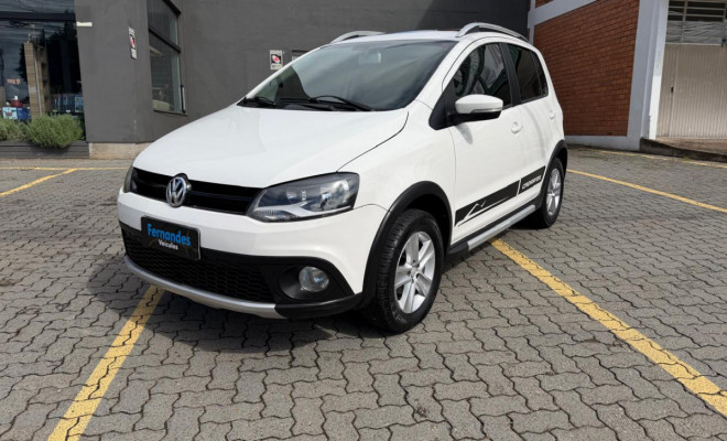 VW - VolksWagen CROSSFOX 1.6 Mi Total Flex 8V 5p 2011 Flex