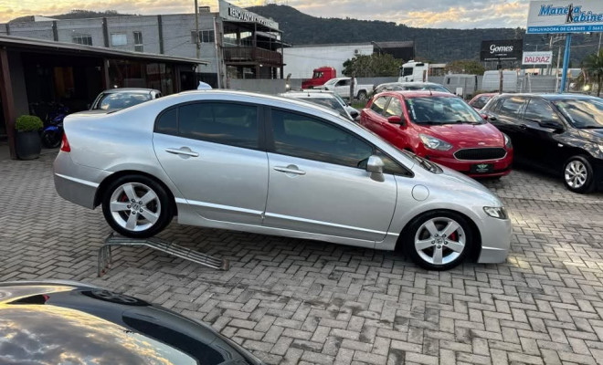 Honda Civic Sedan LXS 1.8/1.8 Flex 16V Mec. 4p 2008 Flex-17