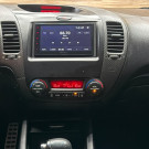 Kia Motors Cerato 1.6 16V  Flex  Aut. 2014-8