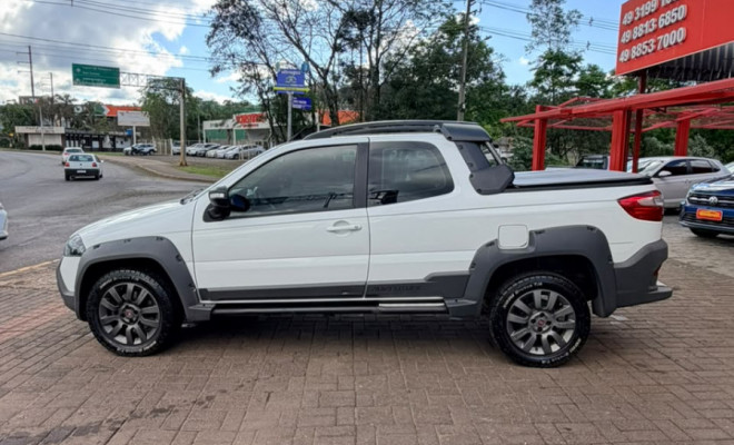 Fiat Strada Adventure1.8/ 1.8 LOCKER Flex CD 2019 Flex-0