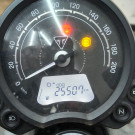 TRIUMPH STREET  TWIN 900cc 2020 Gasolina-4