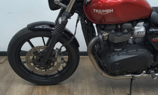 TRIUMPH STREET  TWIN 900cc 2020 Gasolina-7
