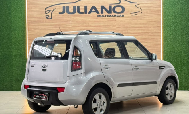 Kia Motors SOUL 1.6/ 1.6 16V FLEX Mec. 2011-1