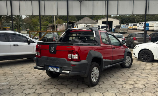 Fiat Strada Adventure1.8/ 1.8 LOCKER Flex CD 2013 Flex-2