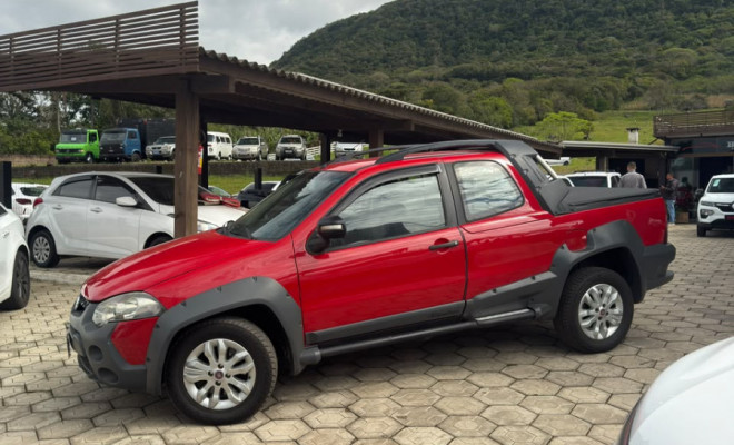Fiat Strada Adventure1.8/ 1.8 LOCKER Flex CD 2013 Flex-1