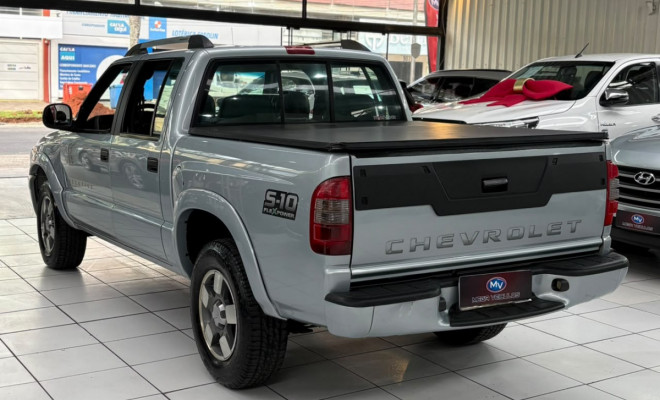 GM - Chevrolet S10 P-Up Executive 2.4 MPFI F.Power CD 2010 Flex-4
