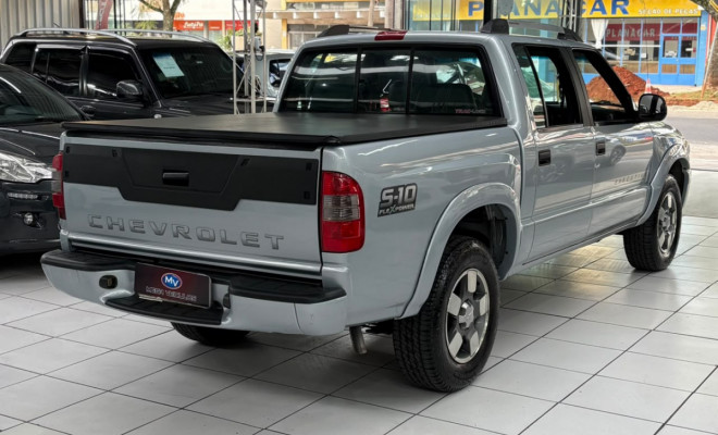 GM - Chevrolet S10 P-Up Executive 2.4 MPFI F.Power CD 2010 Flex-6
