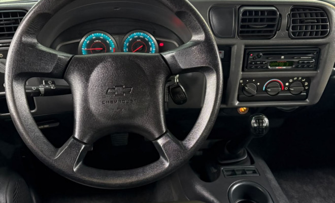 GM - Chevrolet S10 P-Up Executive 2.4 MPFI F.Power CD 2010 Flex-9
