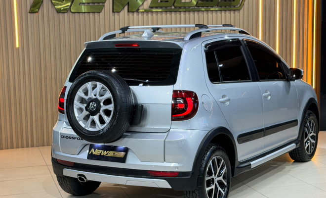 VW - VolksWagen CROSSFOX 1.6 Mi Total Flex 8V 5p 2013 Flex-4