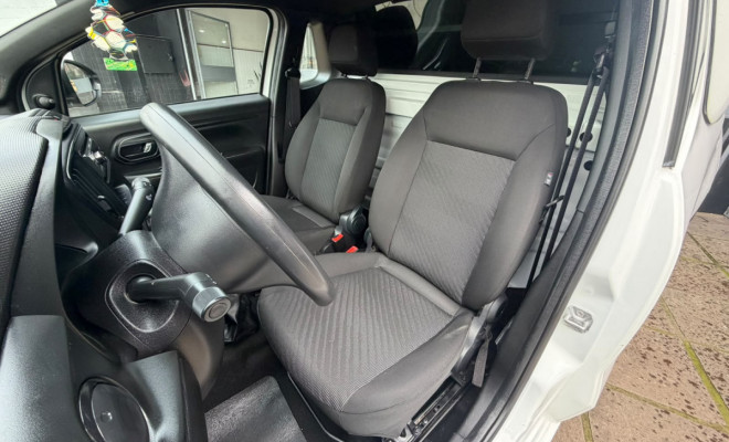 Fiat Strada Endurance 1.4 Flex 8V CS Plus 2023 Flex-2