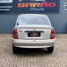 GM - Chevrolet Corsa Sed Classic Spirit 1.6 MPFI VHC 8V 2005 Flex-2