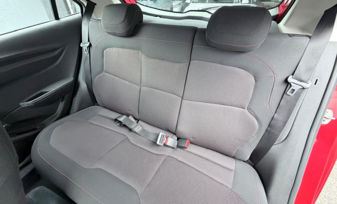 GM - Chevrolet ONIX HATCH EFFECT 1.4 8V F.Power 5p Mec. 2015 Flex-1