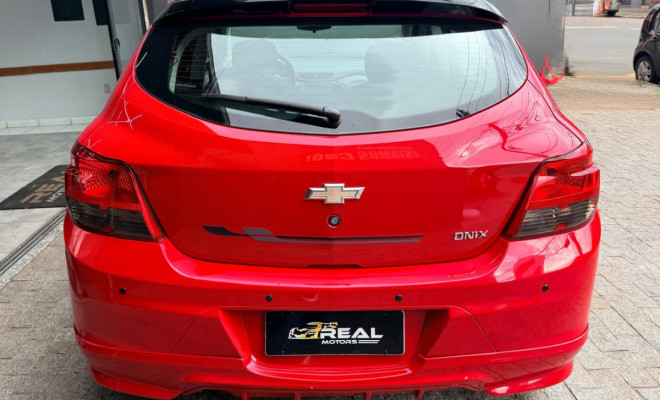 GM - Chevrolet ONIX HATCH EFFECT 1.4 8V F.Power 5p Mec. 2015 Flex-6
