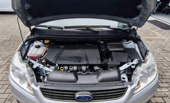 Ford Focus Sedan 2.0 16V/2.0 16V Flex 4p Aut. 2010 Flex-7