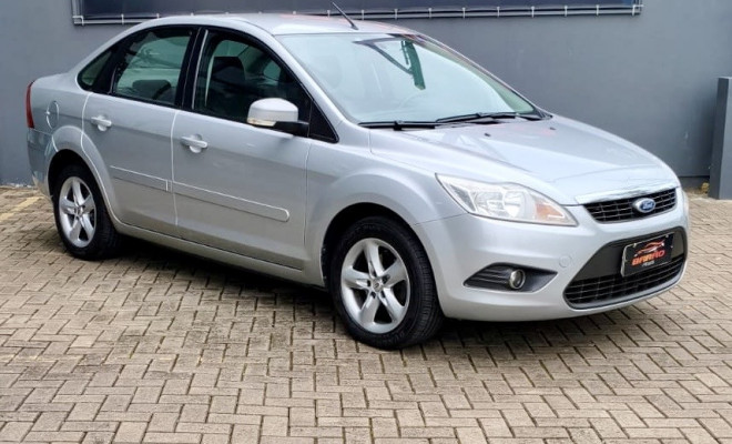 Ford Focus Sedan 2.0 16V/2.0 16V Flex 4p Aut. 2010 Flex-1