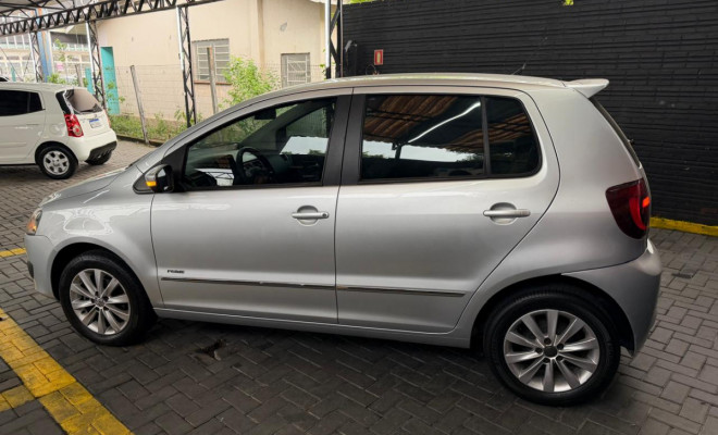 VW - VolksWagen Fox PRIME/Higli. 1.6 Total Flex 8V 5p 2011 Flex-2