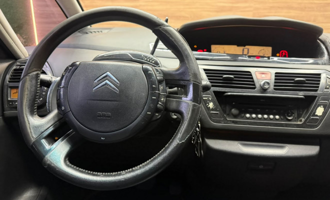 Citroën Grand C4 Picasso 2.0 16V 143cv Aut 2009 Gasolina-5