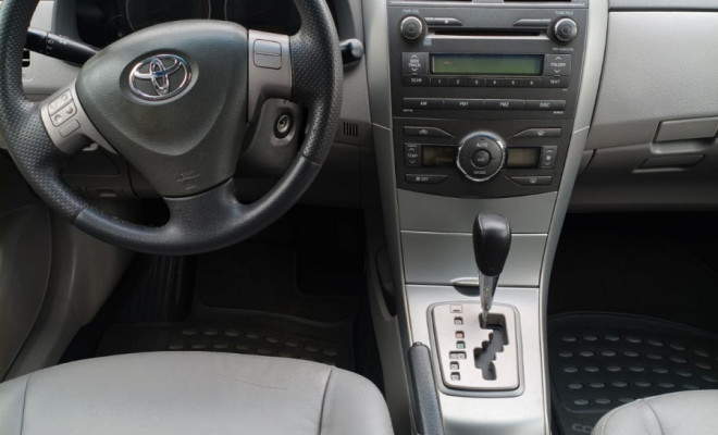 Toyota Corolla GLi 1.8 Flex 16V  Aut. 2011 Flex-4