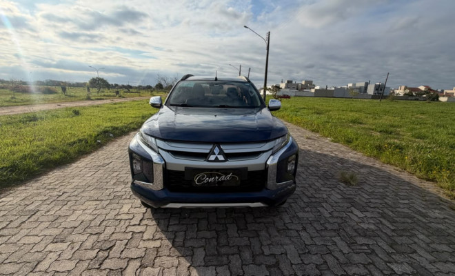 Mitsubishi L200 Triton Sport HPE 2.4 CD Diesel Aut. 2024 Diesel-1