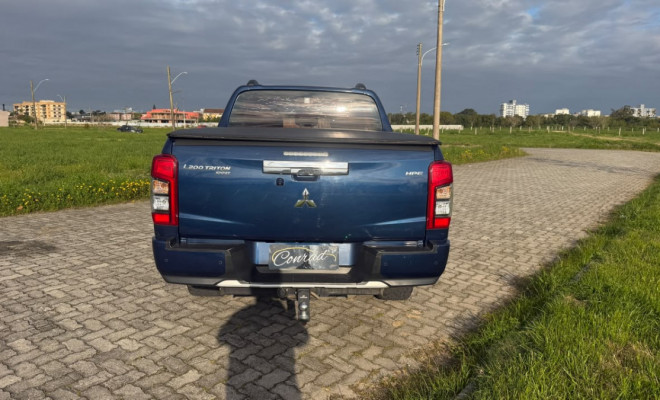 Mitsubishi L200 Triton Sport HPE 2.4 CD Diesel Aut. 2024 Diesel-4