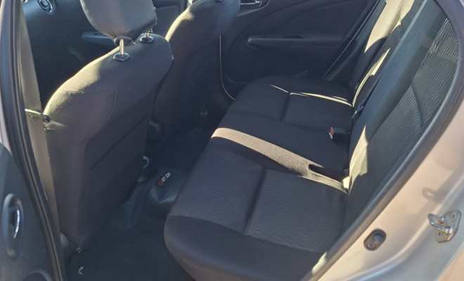 Toyota ETIOS XS Sedan 1.5 Flex 16V 4p Aut. 2018 Flex-7