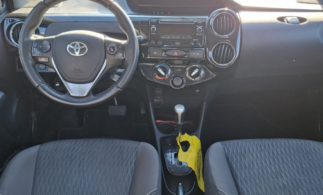 Toyota ETIOS XS Sedan 1.5 Flex 16V 4p Aut. 2018 Flex-4