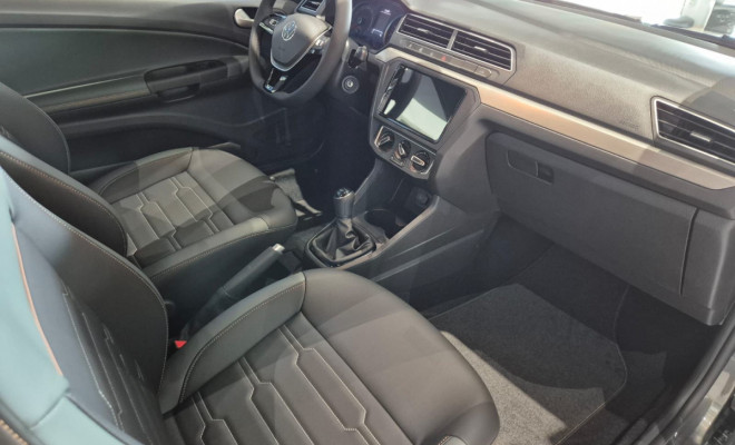 VW - VolksWagen Saveiro Extreme 1.6 Flex 16V CD Zero KM Flex-4