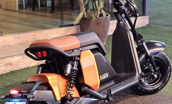 Scooter Elétrica UltraMoove U007 Zero KM Elétrico-1