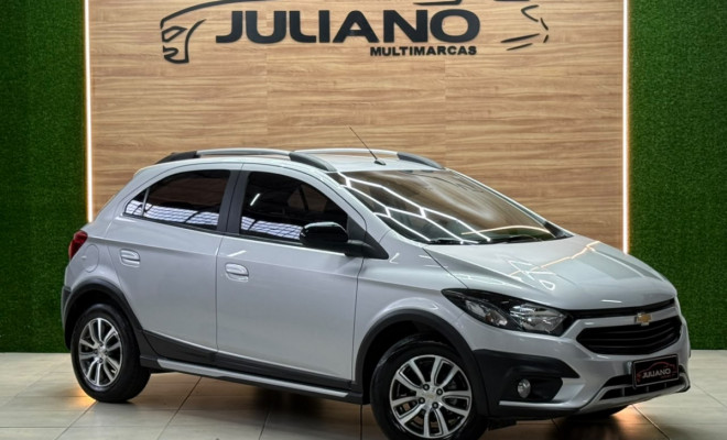 GM - Chevrolet ONIX HATCH ACTIV 1.4 8V Flex 5p Mec. 2018