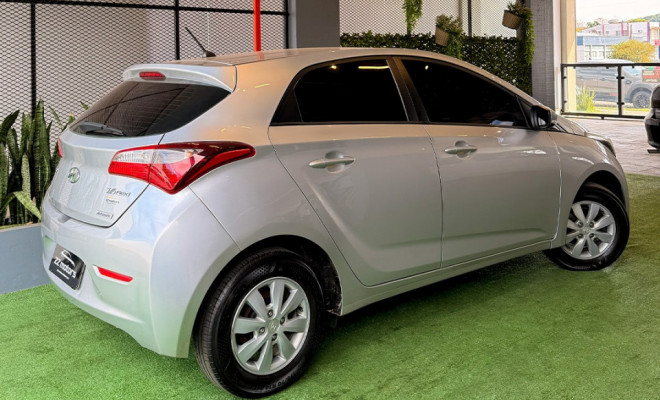 Hyundai HB20 C.Plus 1.6 Flex 16V Aut. 2015-4