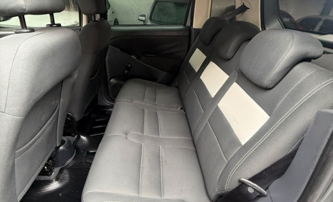Fiat Idea ESSENCE 1.6 Flex 16V 5p 2011 Flex-7