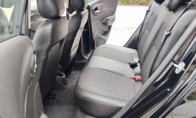 GM - Chevrolet ONIX HATCH LTZ 1.4 8V FlexPower 5p Mec. 2018 Flex-12