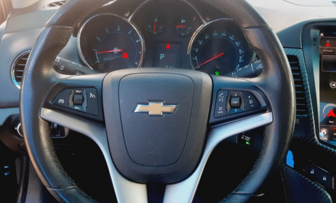GM - Chevrolet CRUZE HB Sport LTZ 1.8 16V FlexP. 5p Aut 2014 Flex-6
