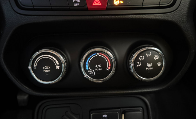 Jeep Renegade Sport 1.8 4x2 Flex 16V Mec. 2016 Flex-10