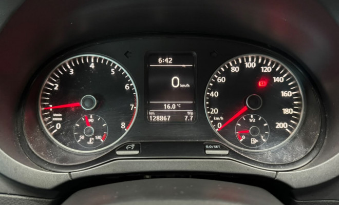 VW - VolksWagen Fox BLUEMOTION 1.0 Mi Total Flex 12V 5p 2014 Flex-8