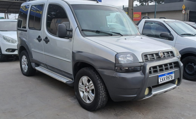 Fiat Doblo HLX 1.8 mpi Flex 5p 2009 Flex-0