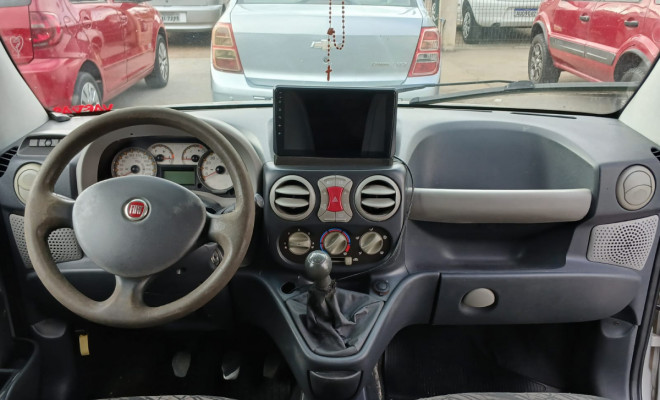 Fiat Doblo HLX 1.8 mpi Flex 5p 2009 Flex-8