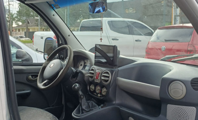 Fiat Doblo HLX 1.8 mpi Flex 5p 2009 Flex-6