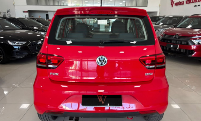 VW - VolksWagen Fox Highline1.6 Flex 2015-4