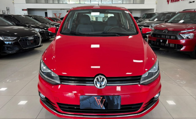 VW - VolksWagen Fox Highline1.6 Flex 2015-1