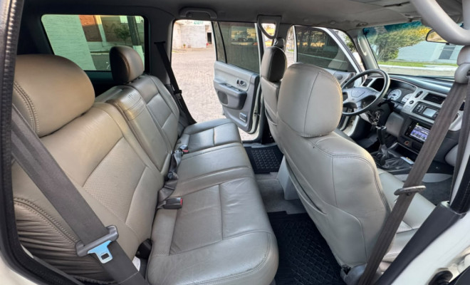 Mitsubishi Pajero Sport HPE 2.5 4x4 Diesel Aut. 2011 Diesel-8