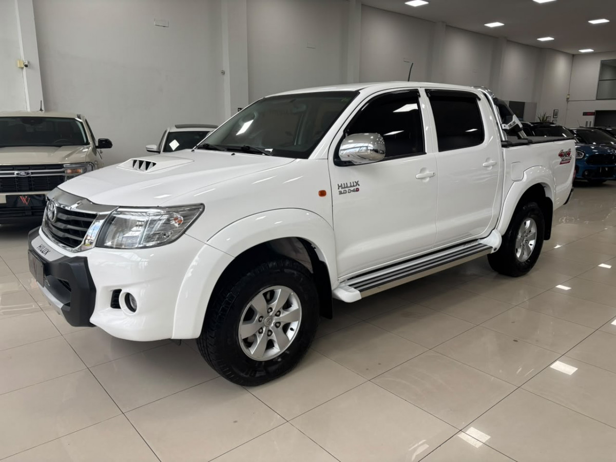 Toyota Hilux Cd Sr D4 D 4X4 3.0 TDI Dies Aut. - foto 3