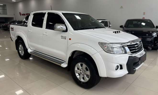 Toyota Hilux Cd Sr D4 D 4X4 3.0 TDI Dies Aut. - foto 2