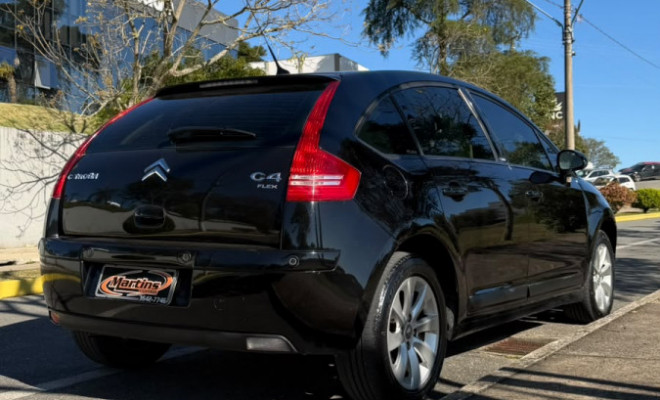 Citroën C4 Excl.2.0/2.0 Solaris Flex 16V 5p Aut. 2010 Flex-2